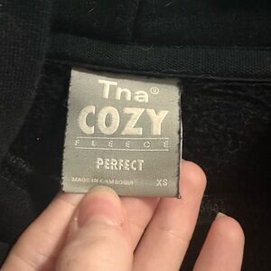 Aritzia Perfect hoodie, size xs, perfect condition